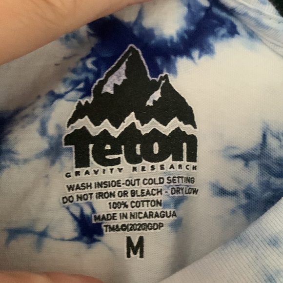 Teton Gravity Research Tie Dye t shirt with Dead details - Picture 2 of 6